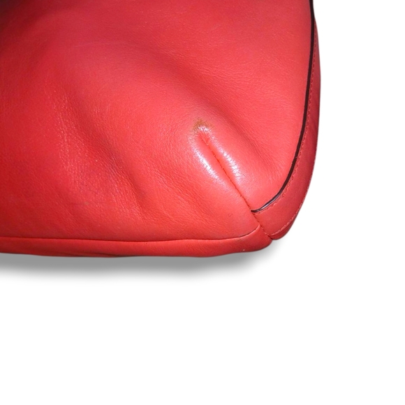 Pre-loved Coach Legacy Courtenay Hobo Bag (Missing Long Strap( - Picture 5 of 10